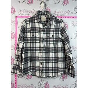 Tilley long sleeve Plaid Button-Up Shirt in White, Black & Light Pink